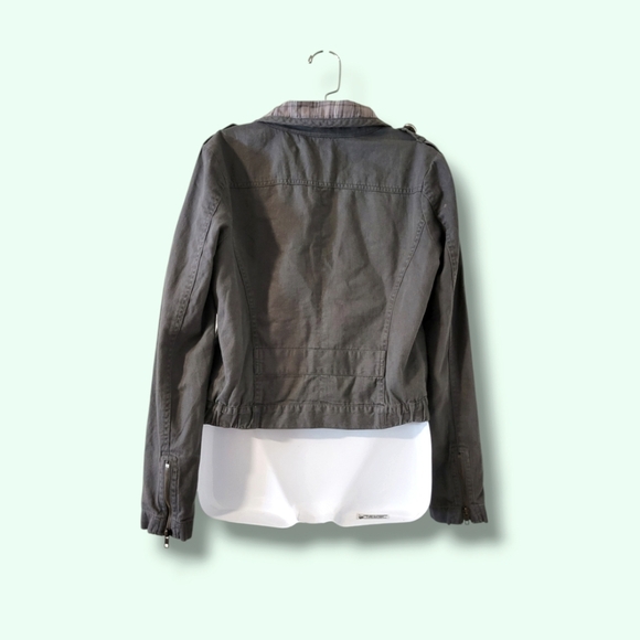 Sound & Matter | Cute Casual Gray Double-Breasted Short Jacket (SIZE M) - Picture 2 of 13